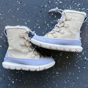 Sorel Cream and Light Blue Lace-Up Boots